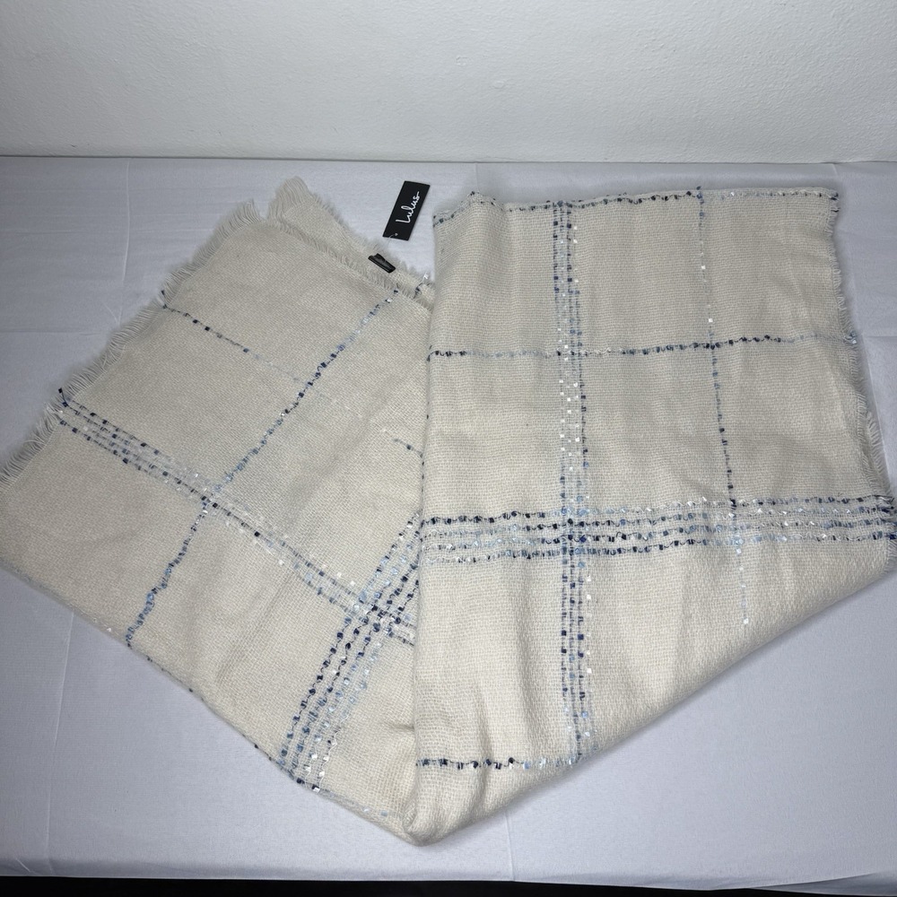 Lulus Ivory And Blue Wrap Blanket Scarf Soft Cozy Fall Layering Minimalist